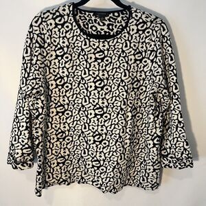LOFT Pullover Sweater Women Large White Black Leopard Animal Print Long Sleeve